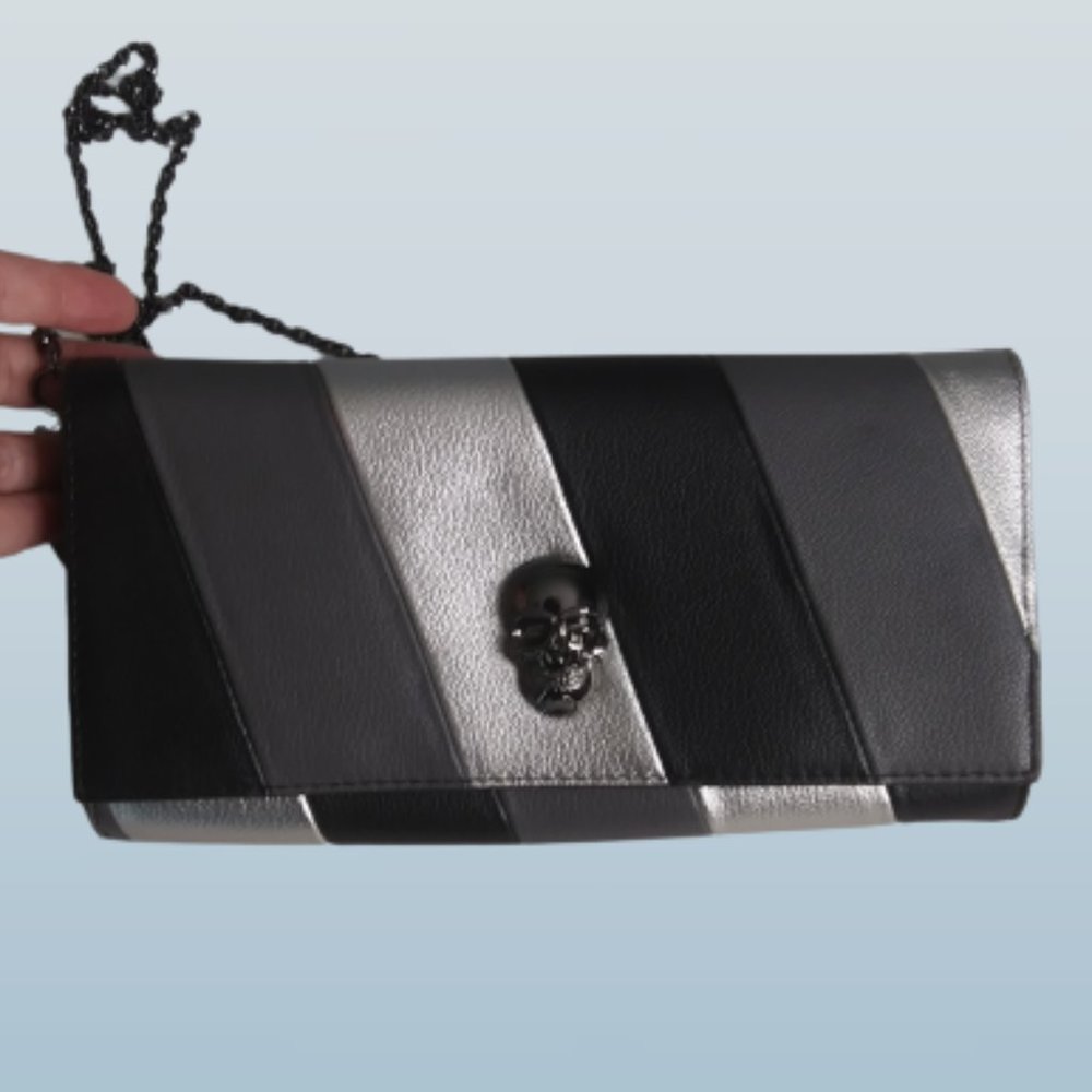 Sondra Roberts Squared Black Gray Silver Skull Charm Envelope Clutch Crossbody